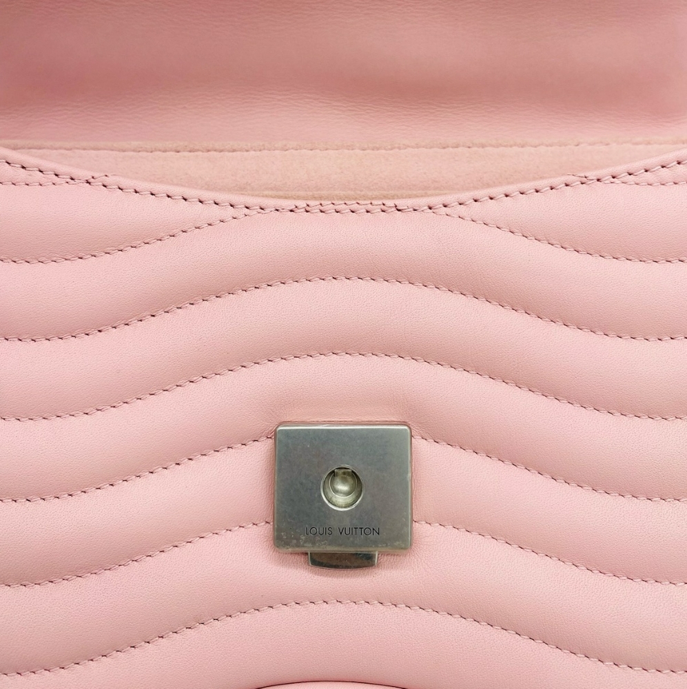 SOLD!!!!Louis Vuitton New Wave Chain Bag Mm S Pin - Picture 6 of 16